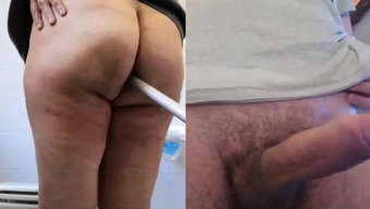 Antonella, Anüsüne Nüfuz Etmek Için Büyük Bir Nesne Kullanmaktan Keyif Alıyor