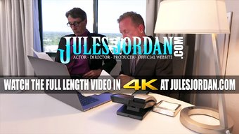 Vina Sky'In Sıkı Ve Küçük Amı Jules Jordan Ile Birlikte Hareket Ediyor