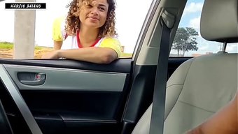 Sokakta Ateşli Bir Dilenci Gördüm, Seks Için Para Teklif Ettim.