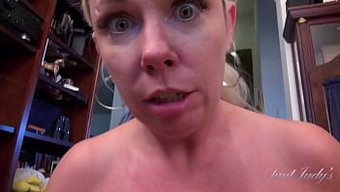Olgun Milf Liz, Tüylü Olgun Bir Videoda Pov Bir Sakso Çekiyor