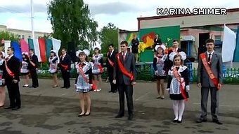 Rus Okul Kızı Youtube'Da Dans Ediyor