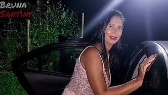 Lust Club Otoparkında Brina'Nın Oral Sunumu