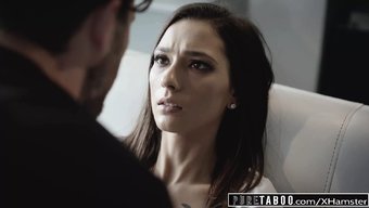 Üvey Baba Ve Kızının Erkek Arkadaşı, Çarpık Bir Sadist Zevk Ticaretine Giriyor