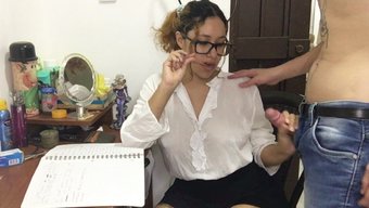 Kolombiyalı Üvey Kız Kardeş Üvey Kardeşinden Yüzüne Boşalıyor