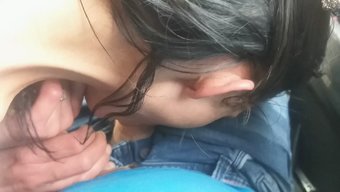 Esmer Amatör, Alman Porno Videosunda Oral Becerilerini Sergiliyor