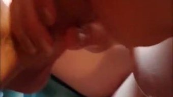 Kelly Ve Mark Ile Oral Seks, Ağız Dolusu Spermle Sona Eriyor