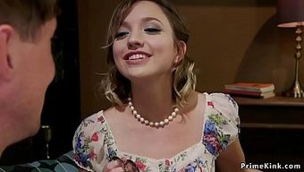 Mistress Eliza Jane'In Itaatkar Ve Oyuncaklı Erkek Arkadaşıyla Bdsm Oyunu