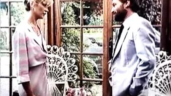Vintage Tam Film, Retro Hikaye Ve Külotlu Çıplaklık Ile