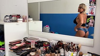 Lilly Veroni, Veronica Leal Ve Diğerleri Arasında Irklararası Sakso Ve Boşalma Yutma Eylemi