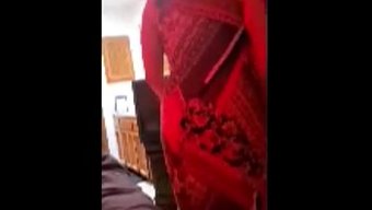 Milf Kassandra Storm'Un Büyük Poposunun Duygusallığını Deneyimleyin