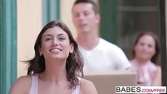 Anne Ve Genç Kızlar Sıcak Üvey Anne Dersleri Videosu