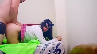 Büyük Kıçlı Üvey Annenin Öğretmenimin Aletini Emdiği Ve Beni Sertçe Becerdiği Ev Yapımı Video.