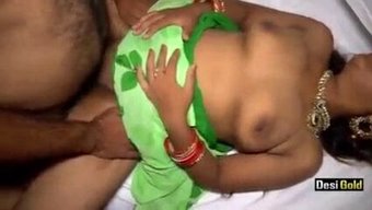 Hintli Karı, Eniştesini Oral Ve Anal Seksle Tatmin Ediyor