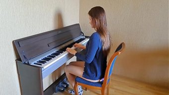 Hatun, Adam Tarafından Yedi Pozisyonda Sikerken Ortalık Fena Dağıldı.
