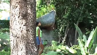 Büyük Popolu Siyah Bebek, Amına Büyük Bir Yarak Alıyor